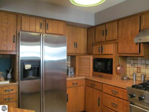 775 Hillcrest Dr, Boon, MI 49618 photo 8
