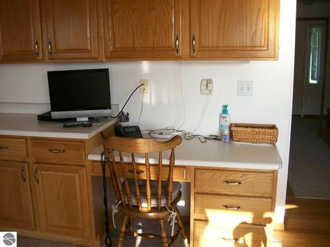2089 Pointer Rd, West Branch, MI 48661 photo 4