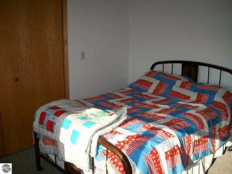 2089 Pointer Rd, West Branch, MI 48661 photo 15