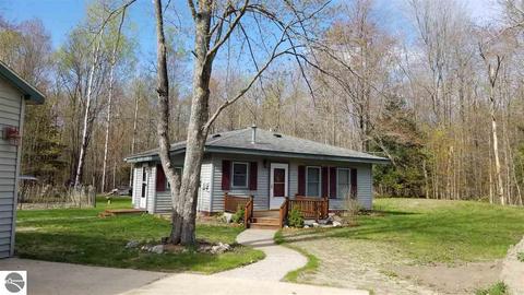 7751 E Mitchell Rd, Petoskey, MI 49770 photo 3