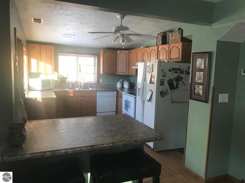 112 S Maple St, Manton, MI 49663 photo 8