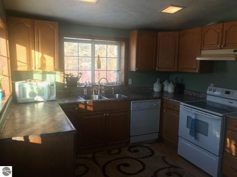 112 S Maple St, Manton, MI 49663 photo 4