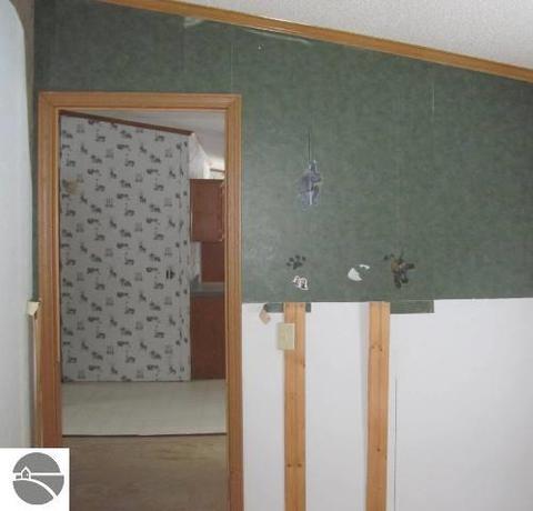336 Poplar Dr, Pellston, MI 49769 photo 7