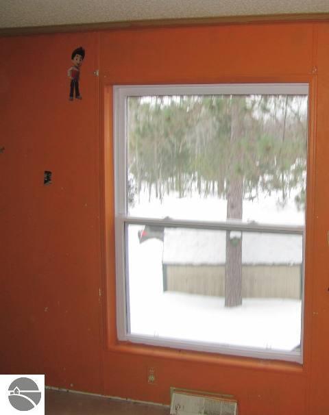336 Poplar Dr, Pellston, MI 49769 photo 6