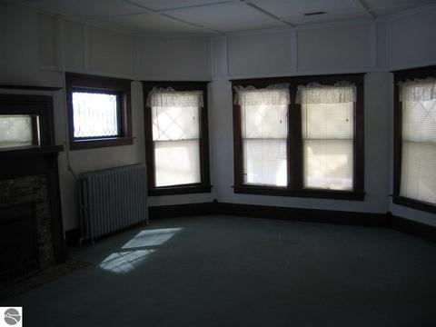 215 E Michigan Ave, Au Gres, MI 48703 photo 6