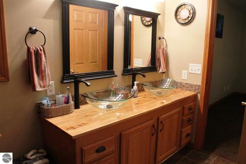 2677 W Humphrey Rd, Ithaca, MI 48847 photo 27