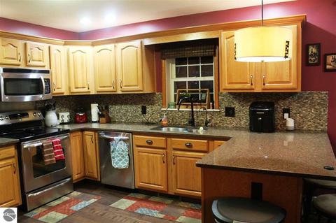 2677 W Humphrey Rd, Ithaca, MI 48847 photo 13