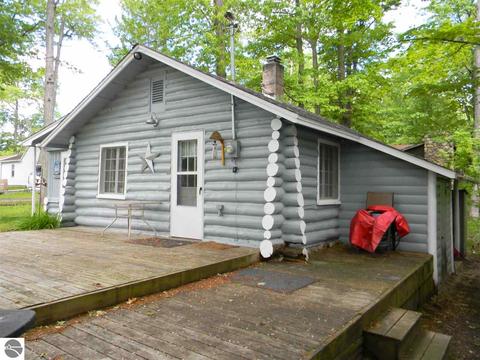 2266 Wildwood, Lupton, MI 48635 photo 2