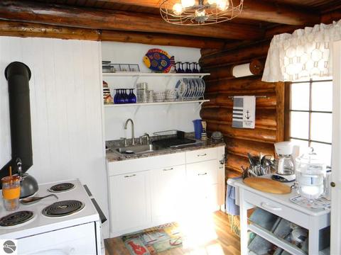 2266 Wildwood, Lupton, MI 48635 photo 5