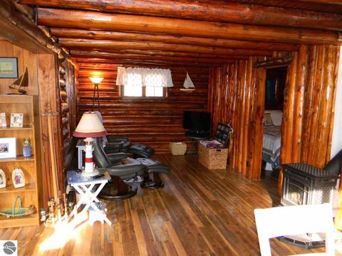 2266 Wildwood, Lupton, MI 48635 photo 4
