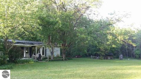 10715 E Wing Rd, Shepherd, MI 48883 photo 22