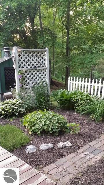 10715 E Wing Rd, Shepherd, MI 48883 photo 23