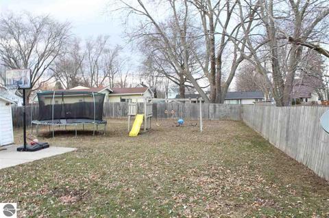 411 Emerson St, Ithaca, MI 48847 photo 32