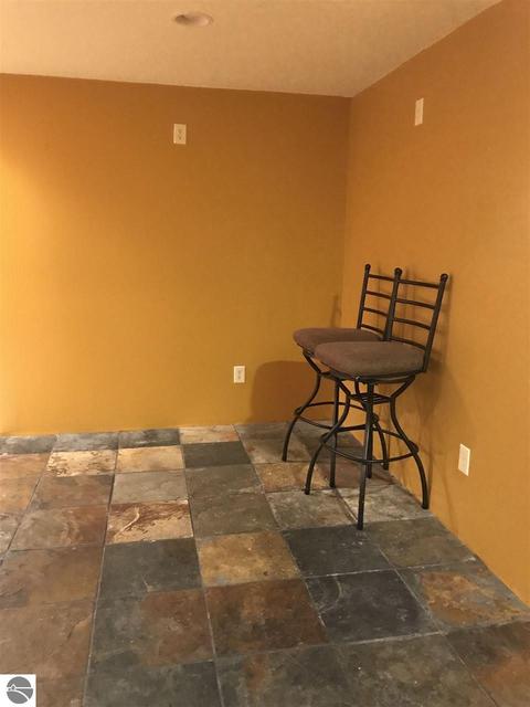 302 Red Maple Ln, Shepherd, MI 48883 photo 37
