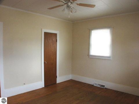 630 E North St, Ithaca, MI 48847 photo 21