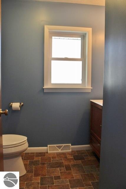 718 Emerson St, Ithaca, MI 48847 photo 30