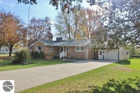 718 Emerson St, Ithaca, MI 48847 photo 53