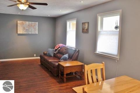 718 Emerson St, Ithaca, MI 48847 photo 8