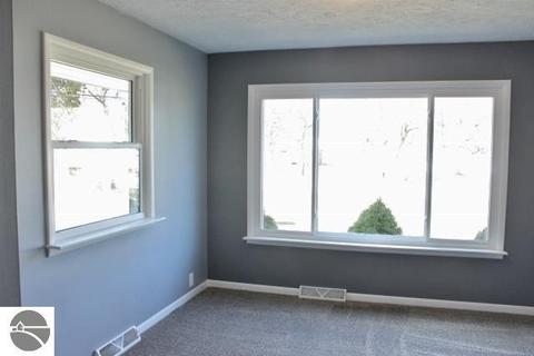718 Emerson St, Ithaca, MI 48847 photo 35