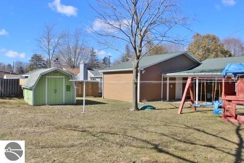718 Emerson St, Ithaca, MI 48847 photo 55