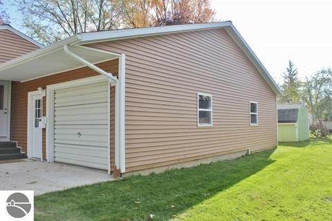 718 Emerson St, Ithaca, MI 48847 photo 62