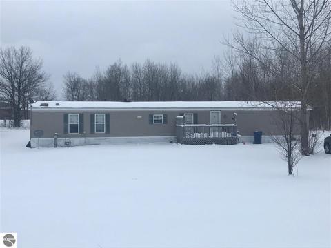1603 Compton Ct, Grawn, MI 49637 photo 1