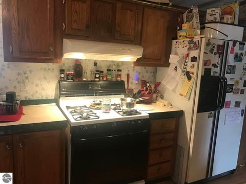 1603 Compton Ct, Grawn, MI 49637 photo 27