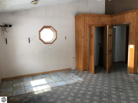10506 Deadstream Rd, Honor, MI 49640 photo 8