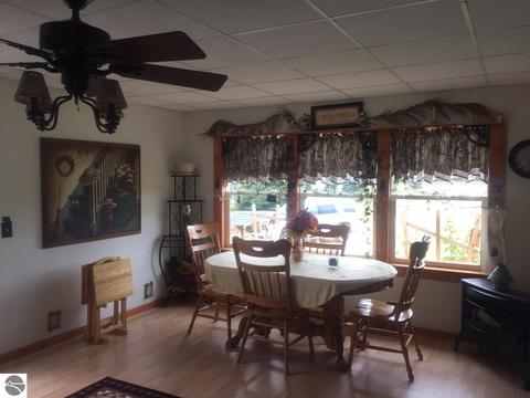 1713 E 16 Rd, Mesick, MI 49668 photo 50