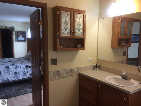 1713 E 16 Rd, Mesick, MI 49668 photo 41