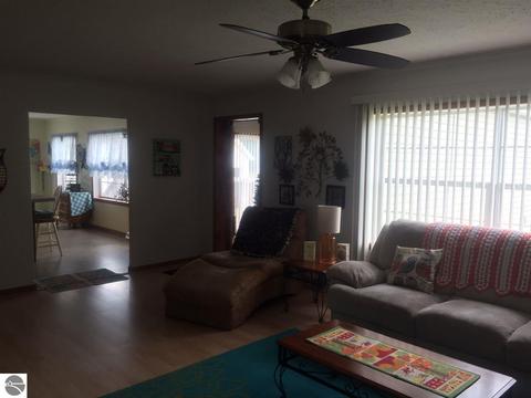 1713 E 16 Rd, Mesick, MI 49668 photo 45