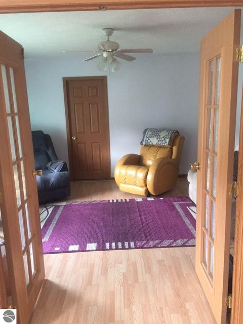 1713 E 16 Rd, Mesick, MI 49668 photo 19