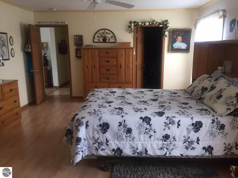 1713 E 16 Rd, Mesick, MI 49668 photo 42