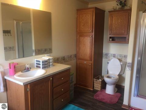1713 E 16 Rd, Mesick, MI 49668 photo 37
