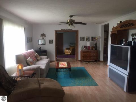 1713 E 16 Rd, Mesick, MI 49668 photo 14
