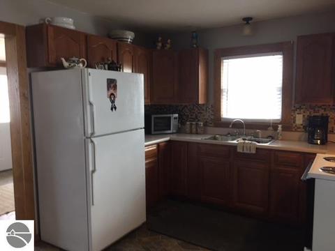 124 W Saginaw St, Au Gres, MI 48703 photo 16
