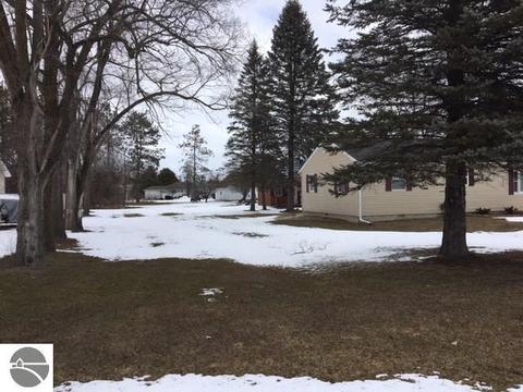 124 W Saginaw St, Au Gres, MI 48703 photo 3