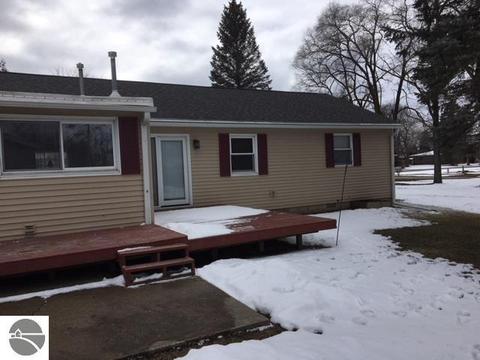 124 W Saginaw St, Au Gres, MI 48703 photo 6