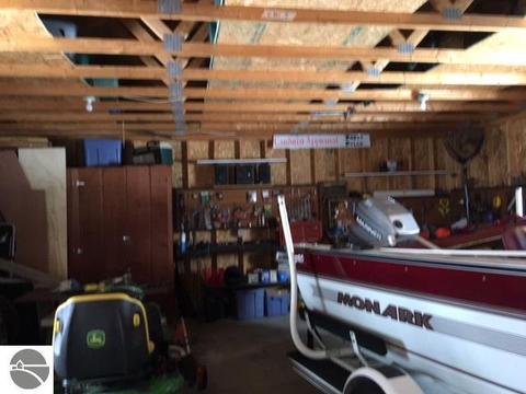 124 W Saginaw St, Au Gres, MI 48703 photo 9