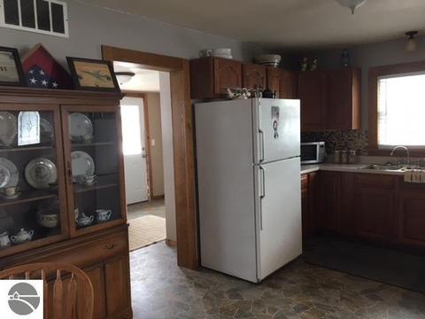 124 W Saginaw St, Au Gres, MI 48703 photo 17