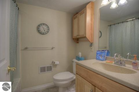 6220 S Lime Lake Rd, Cedar, MI 49621 photo 14