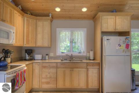 6220 S Lime Lake Rd, Cedar, MI 49621 photo 6