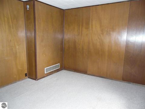 406 E Fourth St, Whittemore, MI 48770 photo 11