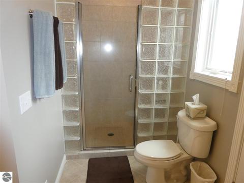 325 Red Maple Ln, Shepherd, MI 48883 photo 26