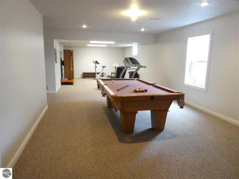 325 Red Maple Ln, Shepherd, MI 48883 photo 42