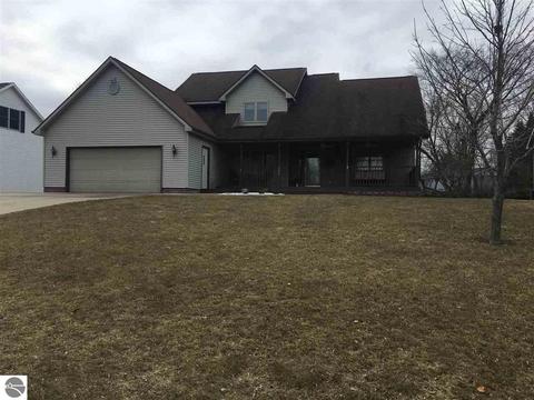 306 Red Maple Ln, Shepherd, MI 48883 photo 1