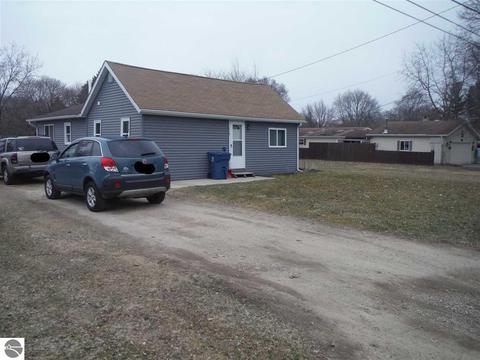 410 N Third St, Shepherd, MI 48883 photo 37