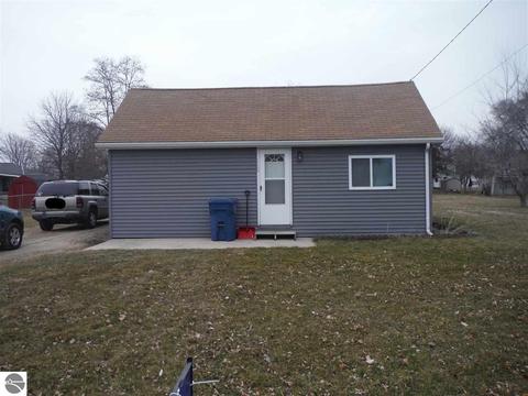 410 N Third St, Shepherd, MI 48883 photo 38