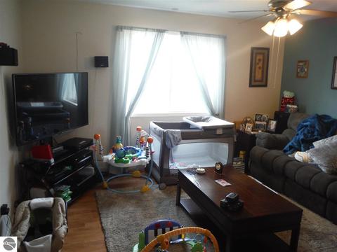 410 N Third St, Shepherd, MI 48883 photo 9