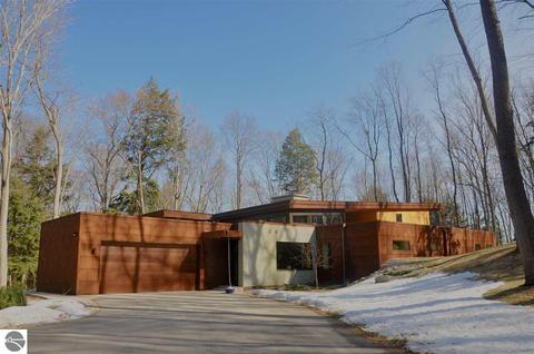 3657 Cooper Rd, Honor, MI 49640 photo 3